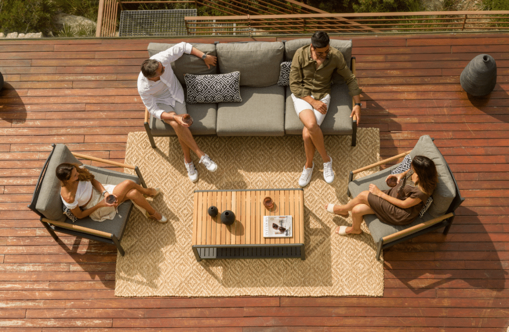 Nova Design & Build - Set canapele - Lifestyle Garden - Amber - 4 buc. - canapea cu 3 locuri, 2x fotoliu adânc, măsuță de cafea