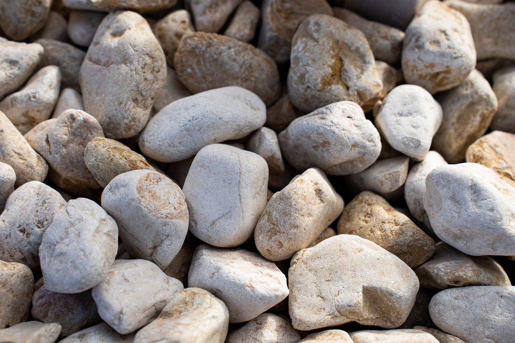 Nova Design & Build - Piatra decorativa Giallo Mori 1-3 cm