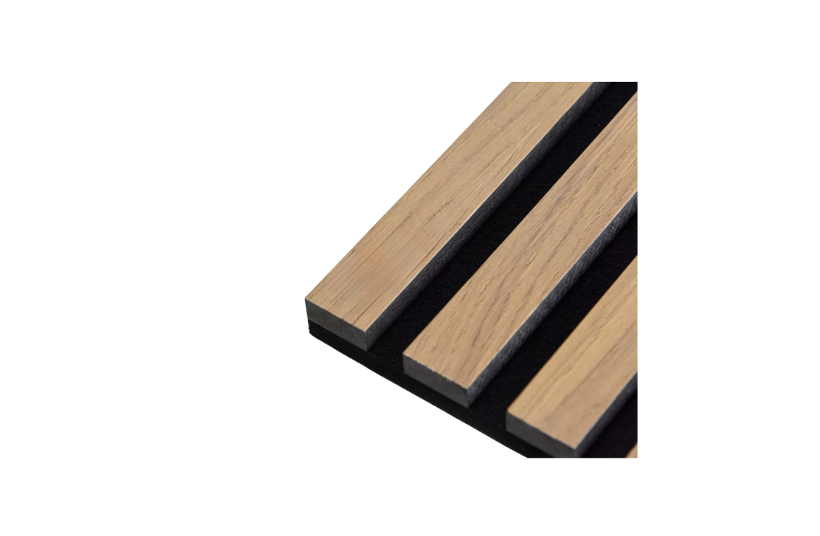 Nova Design & Build - Riflaj decorativ Navarra - 600x2780 mm